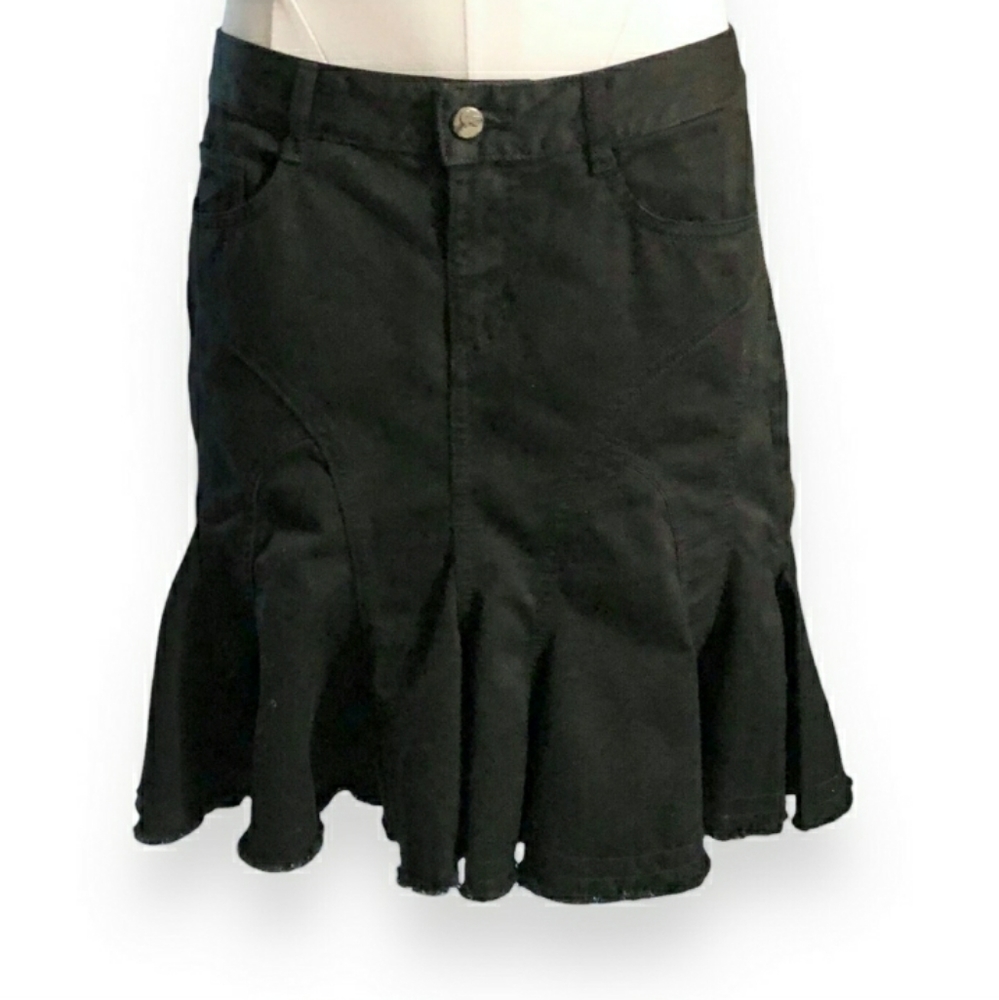 JOIE Black Vintage Cotton Pleated Miniskirt W/ Frayed Hem EUC!